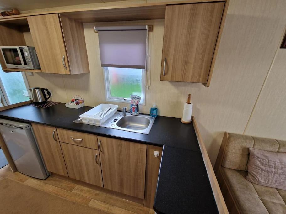 Homely 3 Bed Van @ Weymouth Bay Exterior foto